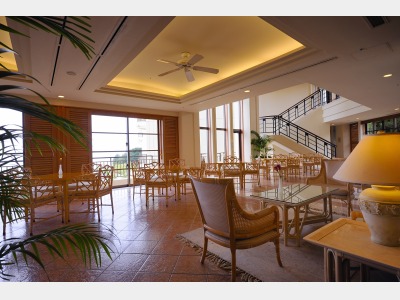 クラブラウンジ