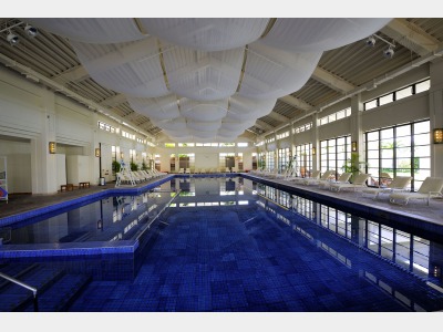 インドアプール