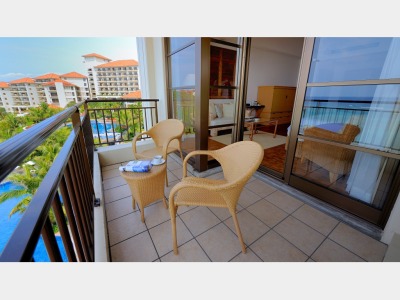 デラックスエレガントオーシャンフロント（バルコニー）／客室一例