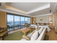 �W���j�A�X�C�[�g