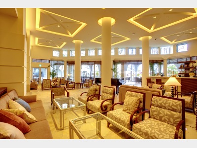 ラウンジ＆バー「カラハイ」