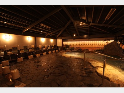 大浴場（宿泊者無料）