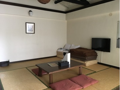 ［ホテル棟］和室山側