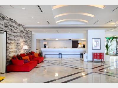 フロント、ロビー