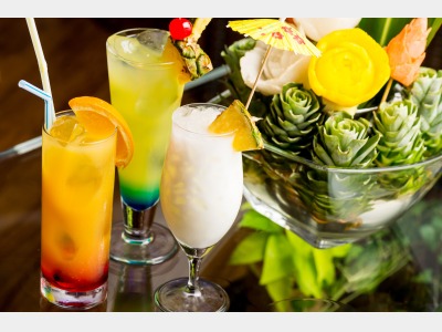 バーラウンジ｜ロベルトソン