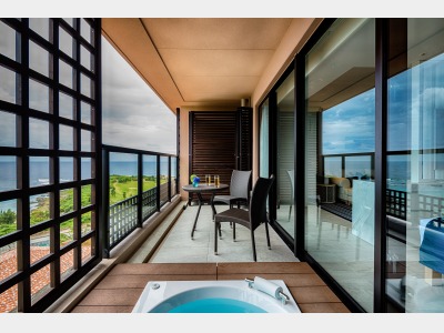 【ベイサイド】スーペリアルーム・バルコニー