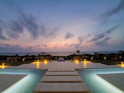 竜宮テラス（夕刻）