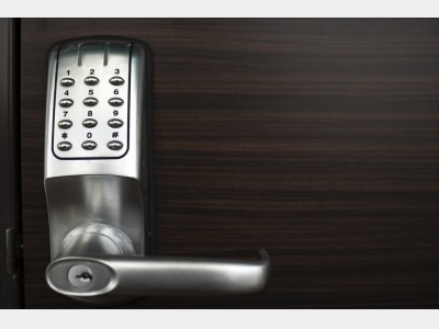 鍵は暗証番号をチェックイン時に発行