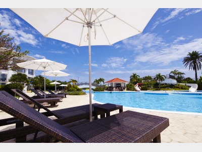 ガーデンプール