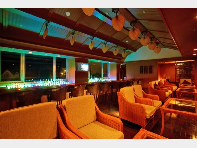 トロピックス　ラウンジ＆バー　店舗