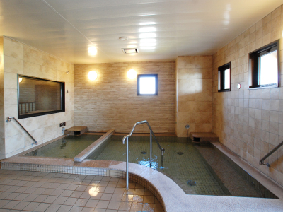 【大浴場】内風呂・露天風呂・サウナ・岩盤浴からなる大浴場