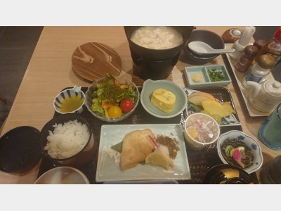 和定食一例（美崎館ひるぎ）