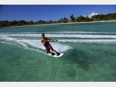 ウェイクボード