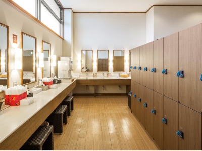 【大浴場】脱衣所