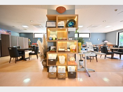 フロント　アメニティ棚