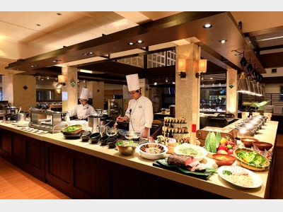 夕食｜ぬちぐすいブッフェ