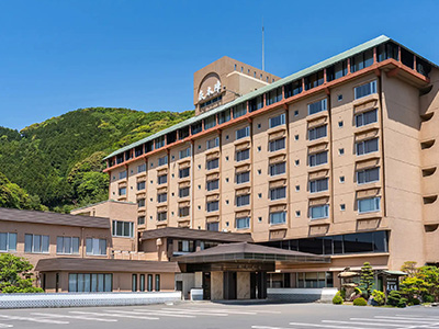 萩本陣