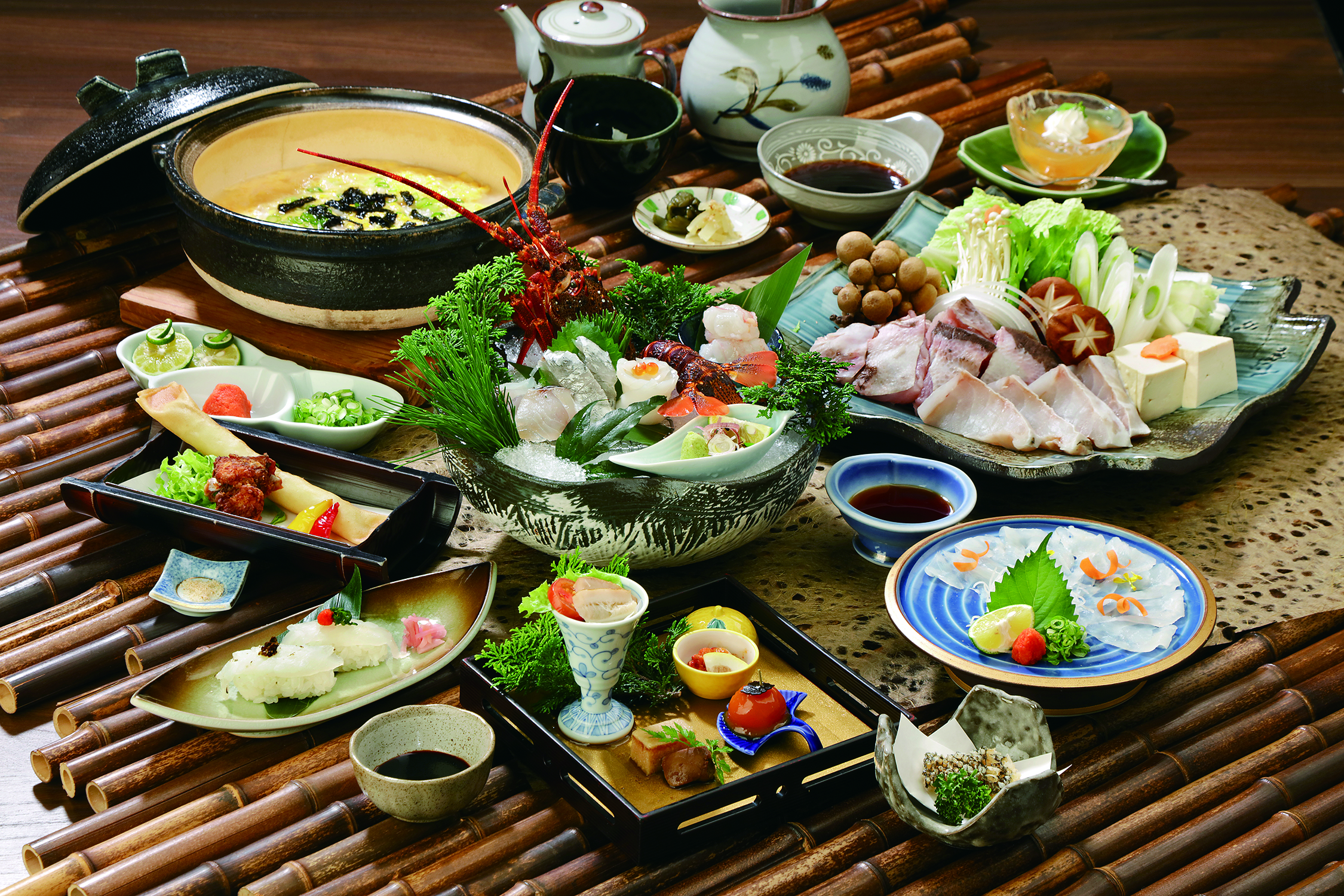 天然クエ鍋+イセエビコース(おとな1人前(クエ鍋・雑炊は2人前)イメージ