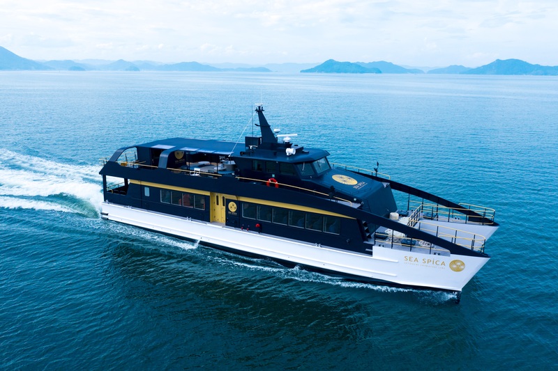 観光型高速クルーザー SEA SPICA