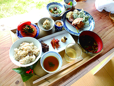 1人前イメージ※肉料理または魚料理を当日選びいただけます。