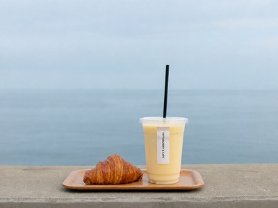 【2026年9月西の日】TETTI BAKERY&CAFEクロワッサンとミックスジュースのセット