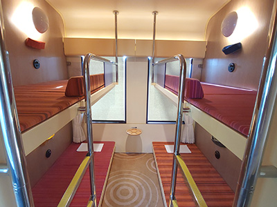 ノビノビ座席 「クシェット」