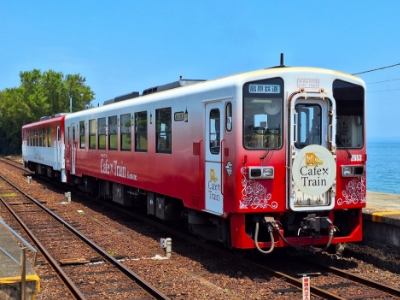 有明海に沿って進む島原鉄道の旅 観光列車「しまてつカフェトレイン」と真夏に涼を感じる島原半島めぐり2日間