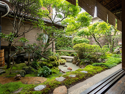 【2025年12月】＜寛永行幸四百年祭記念＞ 『萬亀楼』で堪能！式庖丁と京懐石