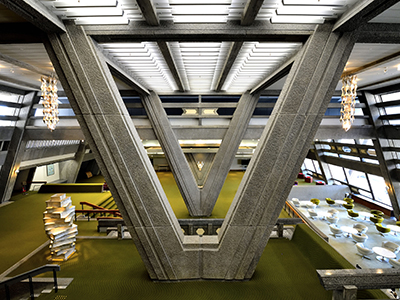 【2025年12月】通常非公開のメインホールに潜入！ <br>国立京都国際会館の建築謎解きツアー