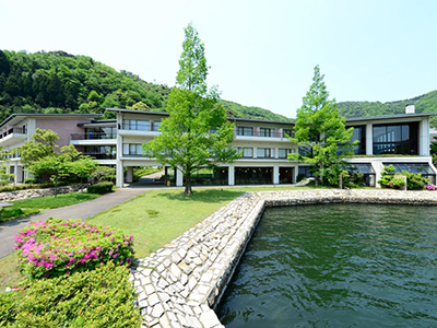 【2025年12月】若狭の春を告げる「水」と「炎」の伝統行事<br>『お水送り』と絶景満喫コース 1泊2日