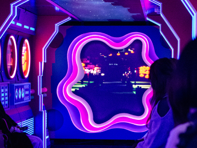 【2026年2月】FUTURE TRAIN×tabiwaトラベル特別企画<br>ハズレなしの運試し！<br>時空を旅する未来列車型エンターテイメントレストランと京都ステイ　2日間