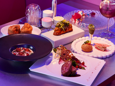 【2026年2月】FUTURE TRAIN×tabiwaトラベル特別企画<br>ハズレなしの運試し！<br>時空を旅する未来列車型エンターテイメントレストランと京都ステイ　2日間