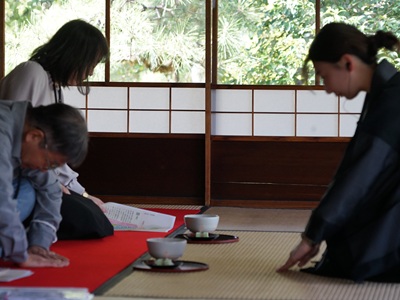僧侶による解説！名勝・渉成園で「おもてなしの舟旅」　日帰り