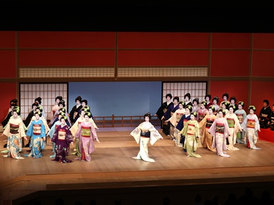 【2026年4月西の日】初夏の古都を彩る「都の賑い」1等席から鑑賞　日帰り