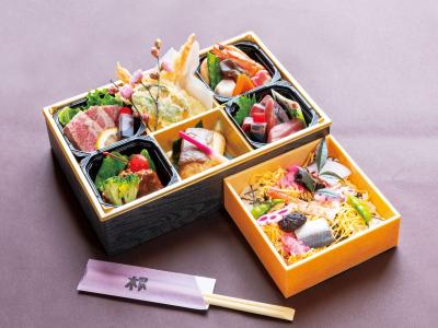 松江水郷祭花火大会＜一涼一景　根っこやプラン＞<br>お弁当＋カジュアルフード（バイキング形式）＆フリードリンク<br>※アルコールも含みます！