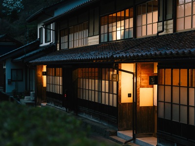 【2026年7月西の日】島根県奥出雲 田部(たなべ)家のたたら吹き<br><宿泊プラン(2泊3日コース・夜通し体験(一代)+宿泊1泊)>
