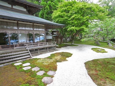 【2026年8月西の日】住職の解説付きでご案内!普段は入れない聖域へ<br>比叡山延暦寺 念珠づくりで心静まるひととき 日帰り