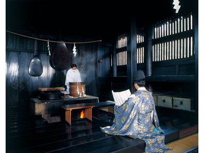 【2026年8月西の日】備前・備中一宮巡り 日帰り ~吉備津神社 国宝本殿昇殿正式参拝・鳴釜神事、吉備津彦神社 御垣内正式参拝・備前桃太郎神楽神剣神事~