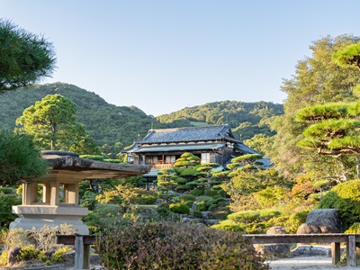 【2026年9月西の日】旧毛利家本邸で味わうアフタヌーンティーと毛利博物館特別展「国宝」鑑賞　日帰り