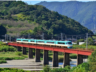 <JAL×JR西日本 共同企画>列車内でJALふるさとアンバサダーがご案内!<br>「JALくろしお」で行く!紀伊勝浦への旅 日帰り(乗車プラン)