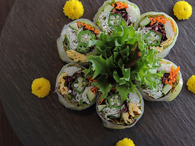 ＜Modern Thai CIEL＞おまかせディナーコース＆SAVVYスペシャルプレゼント