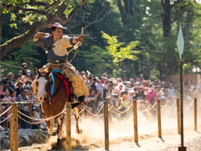 【2026年8月1日開催】宇佐神宮『 御神幸祭 小笠原流 流鏑馬神事』 <br>桟敷席・記念品付き拝観券