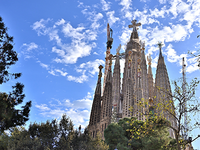 2大人気都市とガウディ建築をめぐる陽光のスペイン8日のイメージ画像