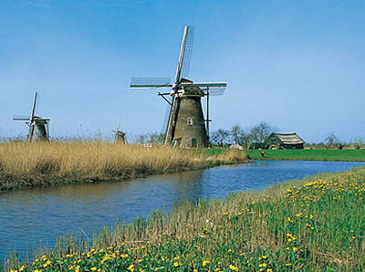 キンデルダイク‐エルスハウトの風車群  (オランダ)
