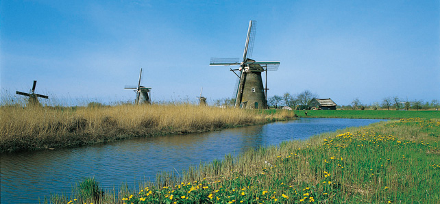 オランダ世界遺産 キンデルダイク エルスハウトの風車群 海外旅行 海外ツアーは日本旅行