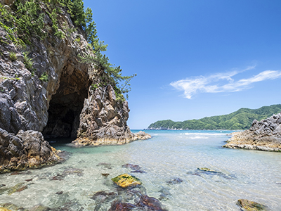 浦富海岸島めぐり遊覧船