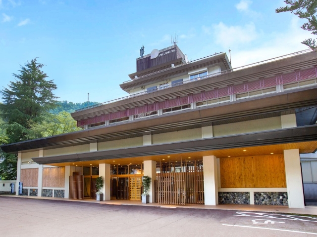大江戸温泉物語　宇奈月グランド＜外観＞