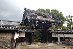 月蔵寺