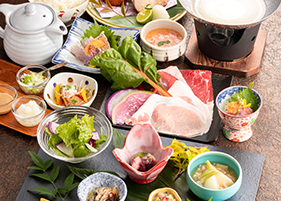 地餐地笑　しゅん菜