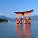神が宿る島・宮島の世界遺産「厳島神社」